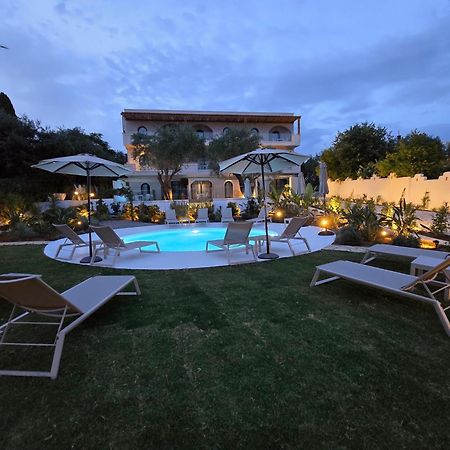 Loadstar Rooms & Suites Kontokali Ngoại thất bức ảnh