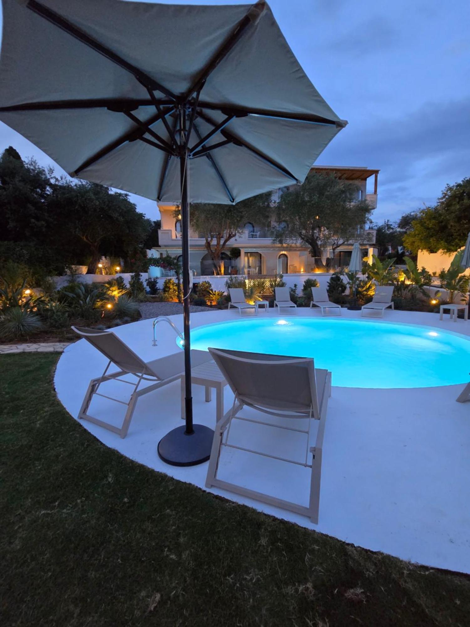 Loadstar Rooms & Suites Kontokali Ngoại thất bức ảnh