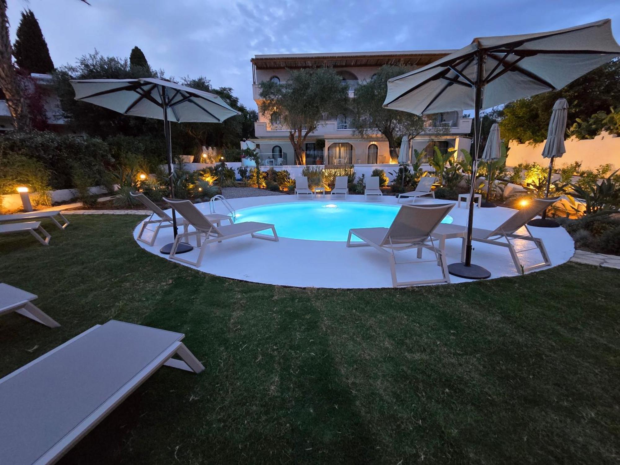 Loadstar Rooms & Suites Kontokali Ngoại thất bức ảnh