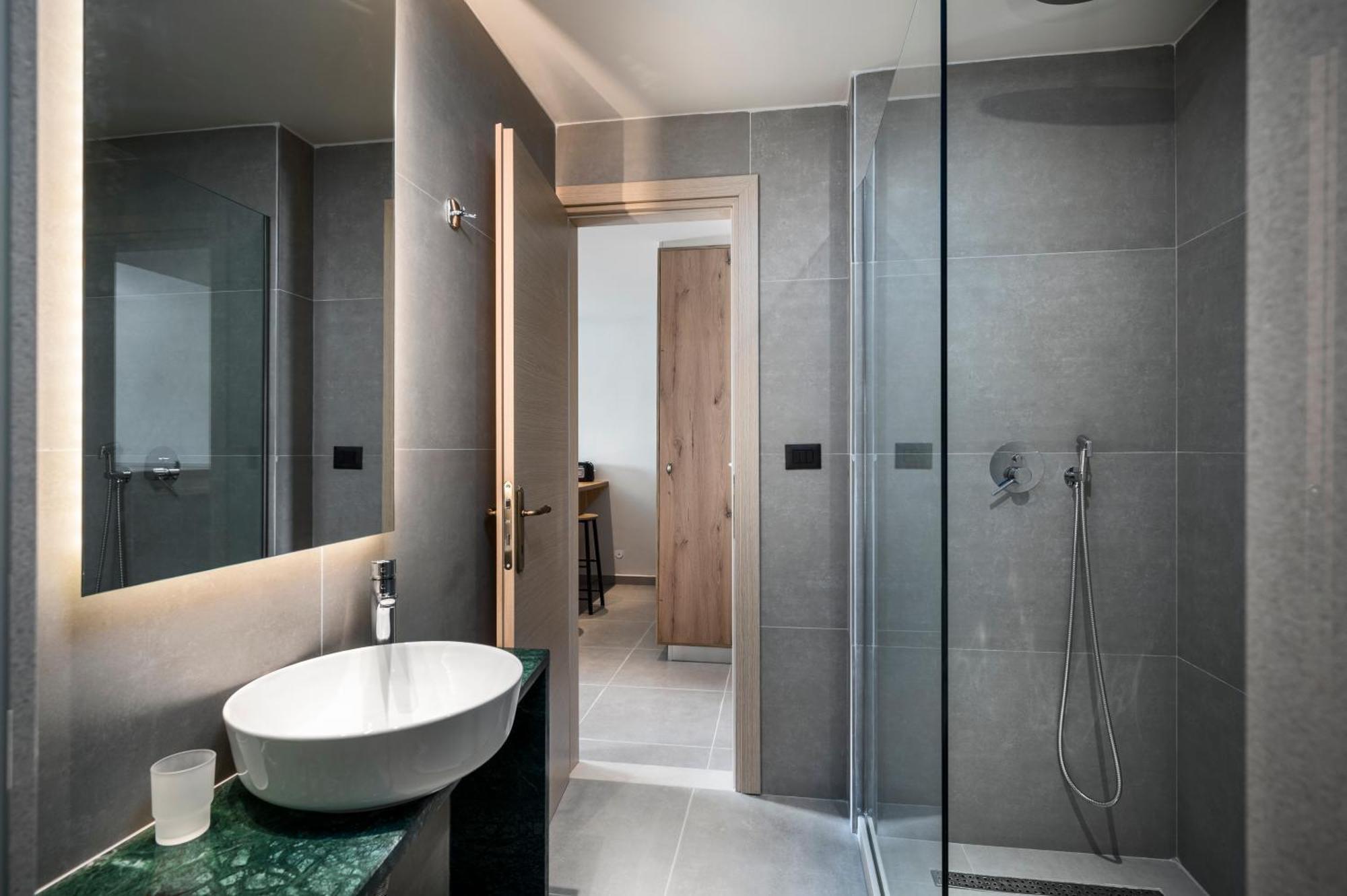 Loadstar Rooms & Suites Kontokali Ngoại thất bức ảnh