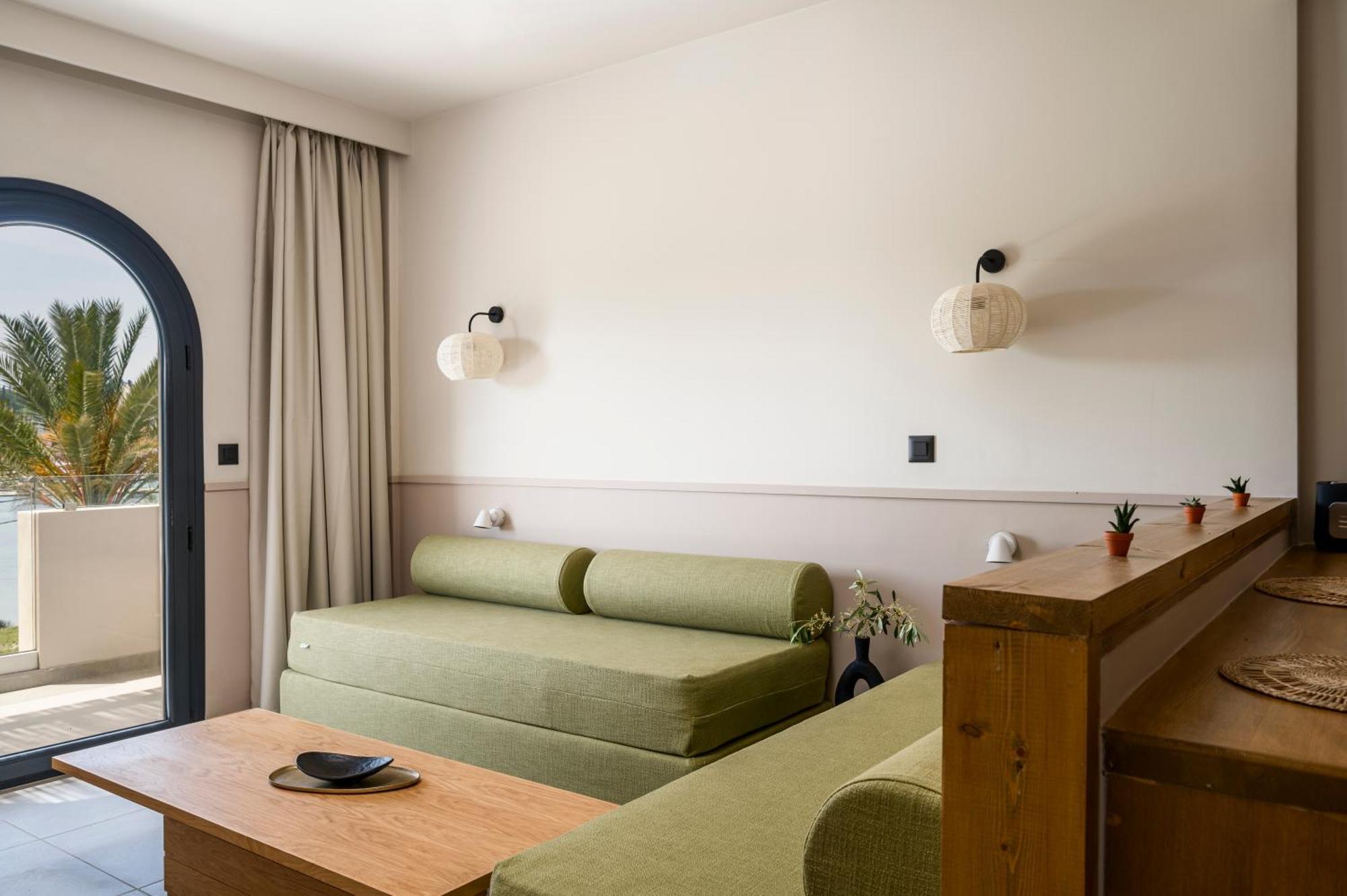 Loadstar Rooms & Suites Kontokali Ngoại thất bức ảnh